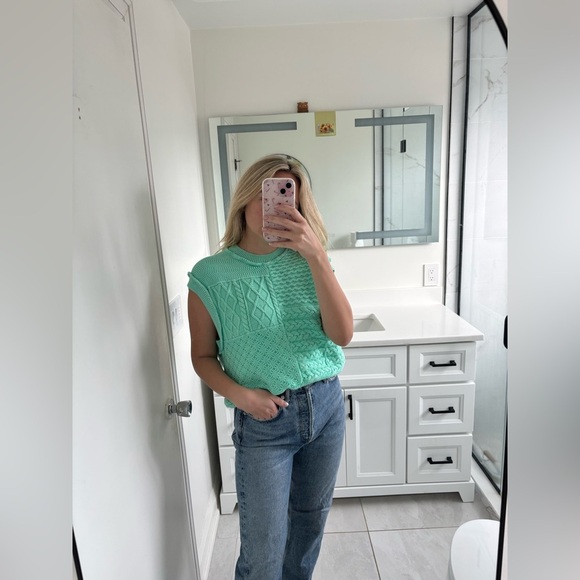 Free People Take The Plunge Vest in Ocean Lily NWT - Picture 10 of 11